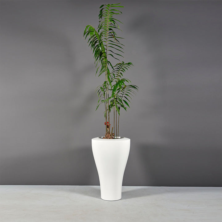 Modern Round Planter for Indoor and Outdoor Use