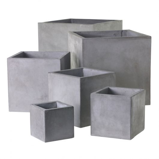 Concrete Cube Container